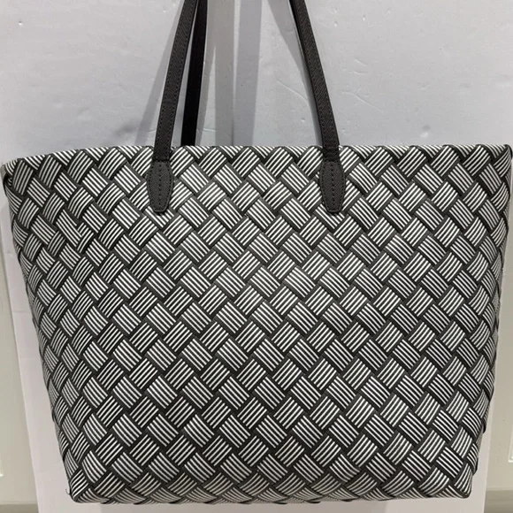 Henri Bendel Woven Tote Bag - Picture 5 of 9